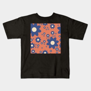 Retro style simple daisy flower in denim blue, zesty orange and off white Kids T-Shirt